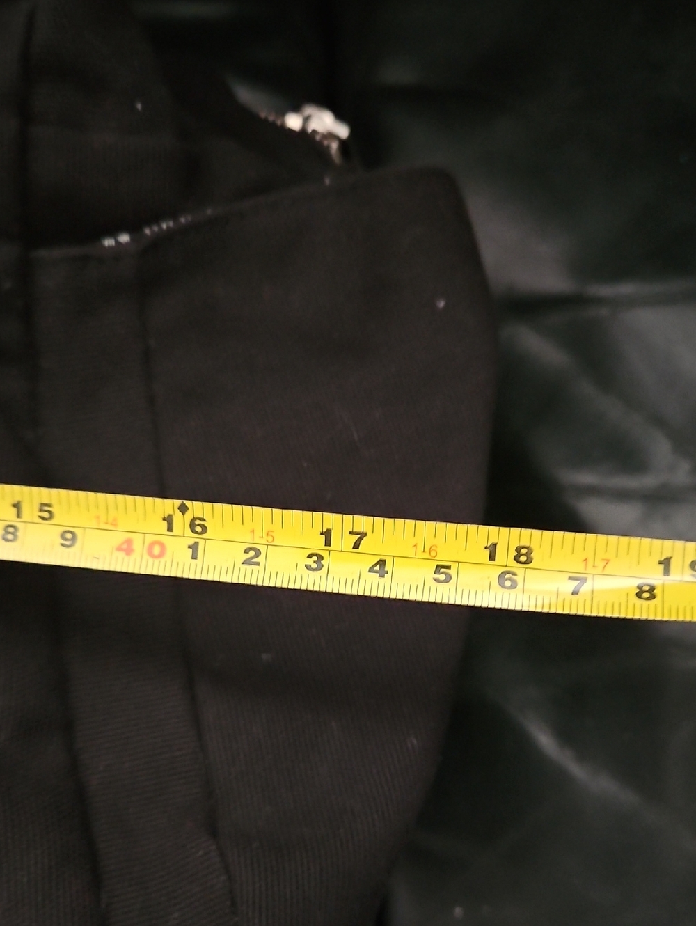 Aritzia TNA Black Canvas Duffle Medium Weekender Collegiate  ZIpper Bag - Picture 7 of 11
